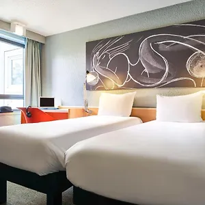 3* Hotel Ibis La Cite Des Sciences 19eme